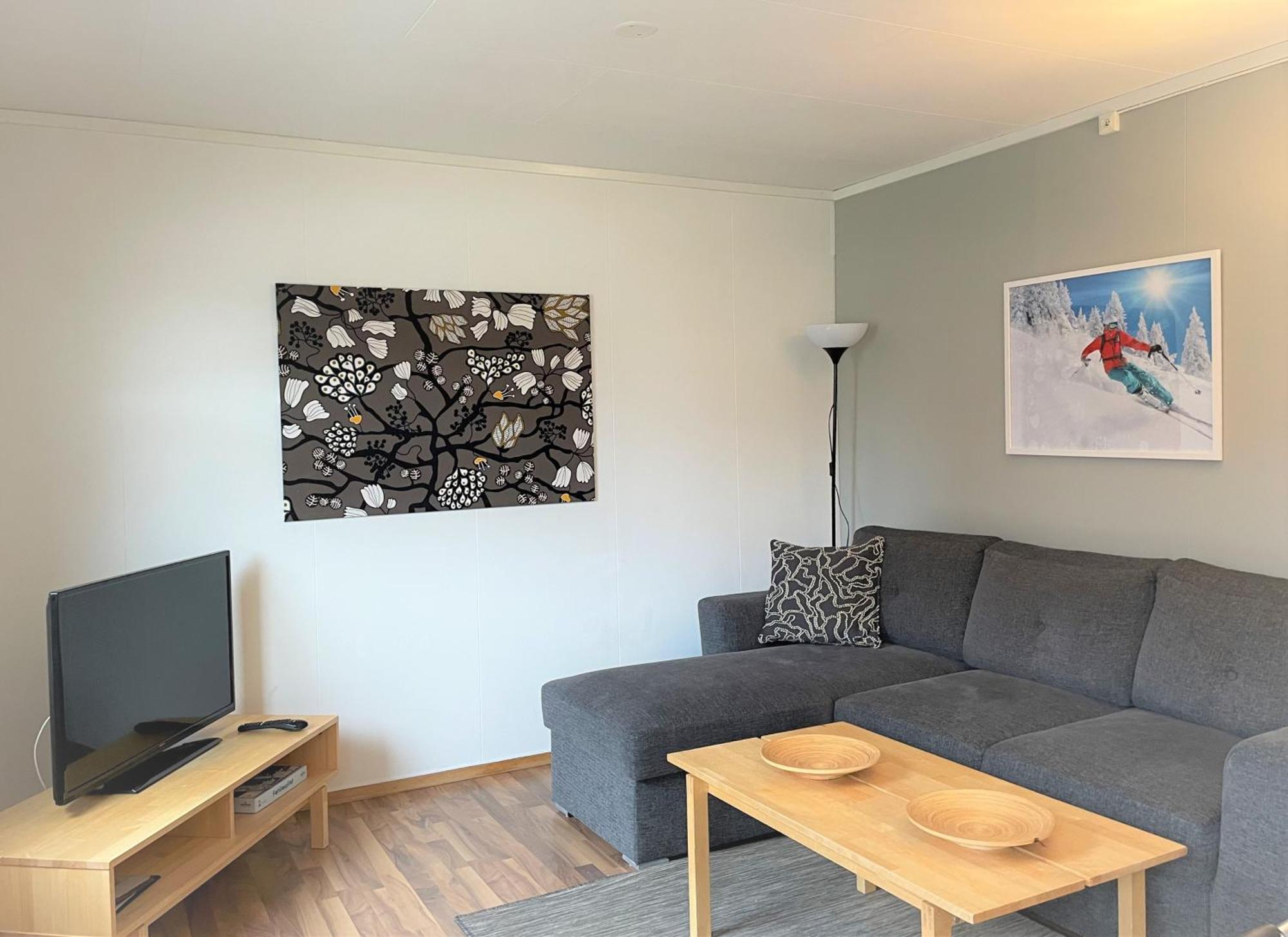 Lassiebyn 10 Entire Apartment With Parking & Kitchen Branäs Buitenkant foto