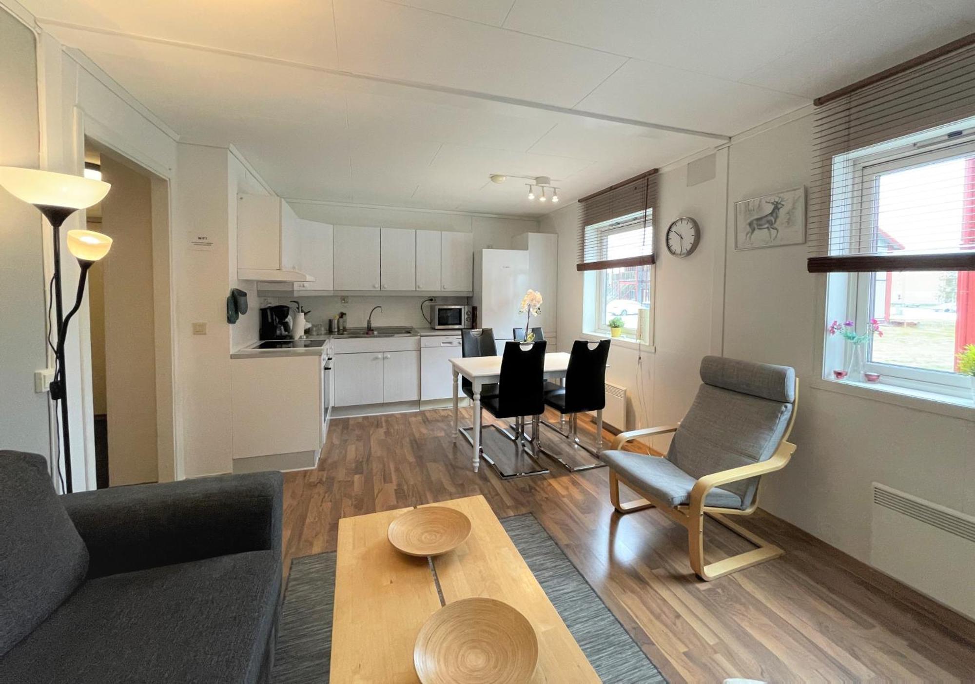 Lassiebyn 10 Entire Apartment With Parking & Kitchen Branäs Buitenkant foto